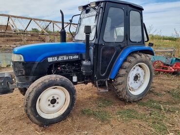 Продается трактор LOVOL. 404 В отличном состоянии 4×4 ВД два режима