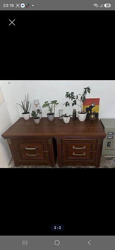 İki ədəd klassik tərz tumbalar (yataq otağı üçün komod/baçnoy stolça)