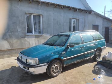 авто в рассрочку прадаю: Volkswagen Passat: 1992 г., 1.8 л, Механика, Бензин, Универсал