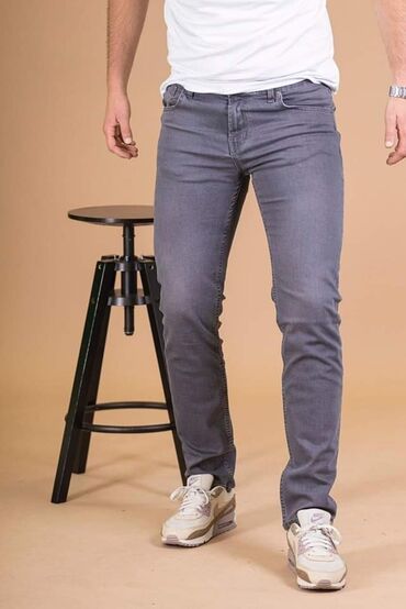 Farmerke: JEANS FARMARICE TOP KVALITET Cena 3200 dinara Brojevi 40 Dzeparke — 16
