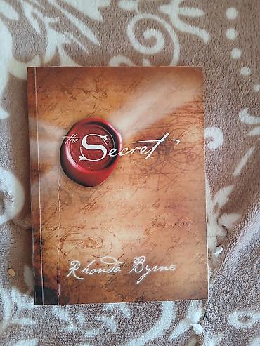 Rhonda Byrne – The Secret (Kitab) - Janr: Özünükəşf və motivasiya -