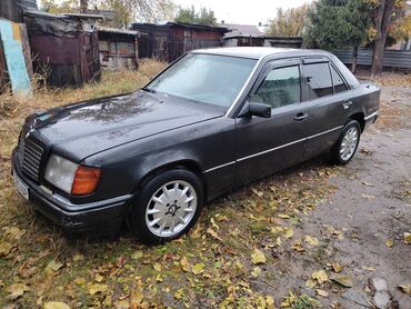 на 124 мерседес: Mersedes-benz. г.в 1991. цвет черный. двс дизель. объем 2,9 в дтп не