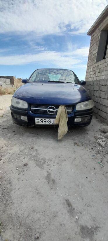 pajero io satilir: Opel Omega: 2 l | 1998 il | 287 km Sedan