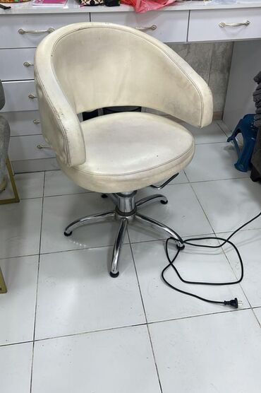 Salon, tibbi kreslolar: İşlənmiş, Saş kəsimi kreslosu lalafo.az -da Salon, tibbi kreslolar: İşlənmiş, Saş kəsimi kreslosu