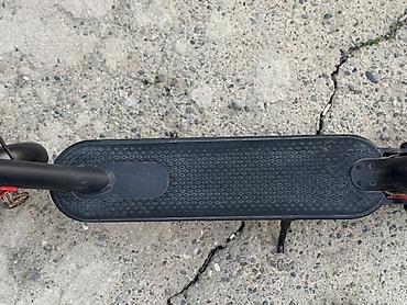 Elektrikli samokatlar: Elektrik skuter – qara rəng - Şəhər içi rahat hərəkət üçün yığcam — 15