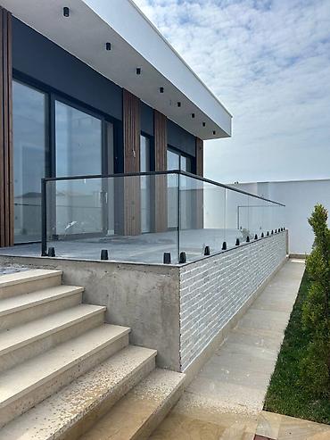 Balkon məhəccərləri: Balkon məhəccəri, Şüşə, Pulsuz çatdırılma — 7