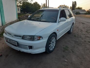 машине сатылат: Mitsubishi Lancer: 1993 г., 1.5 л, Механика, Бензин, Универсал