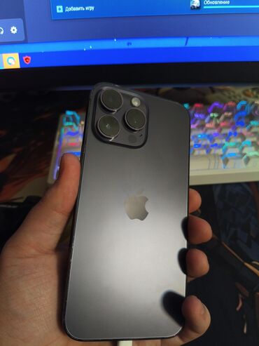 айфон 14 про новый: IPhone 14 Pro Max, Колдонулган, 256 ГБ, Deep Purple, Куту, 70 %