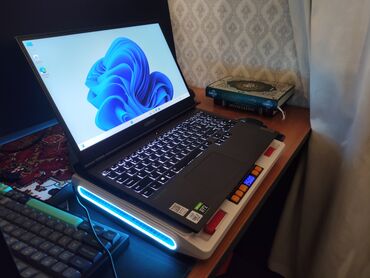чехлы для макбук эйр 13: Ноутбук, Lenovo, 24 ram gb ГБ ОЭТ, Intel Core i7, 15.6 ", Колдонулган, Татаал эмес тапшырмалар үчүн, эс тутум NVMe SSD