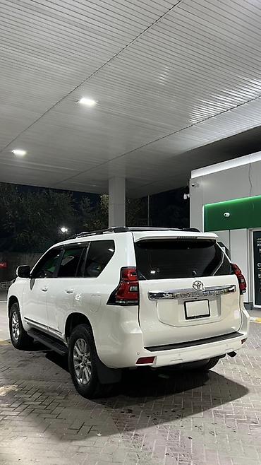 cruiser: Toyota Land Cruiser Prado: 2012 г., 4 л, Автомат, Бензин, Внедорожник — 5
