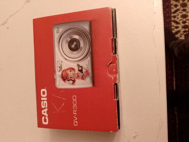 ikinci əl planşetlər: Casio QV-R300 rəqəmsal fotoaparat Xüsusiyyətlər: - 16.1 megapiksel