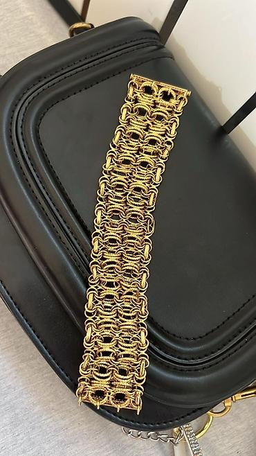 Бижутерия: Qızılı enli qolbaq 750 azn - Material: metal ərintisi, qızılı rəng — 1