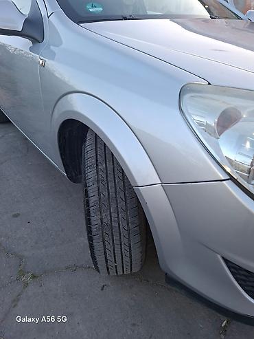 Opel: Opel Astra: 1.3 l | 2009 il 272000 km Universal — 9