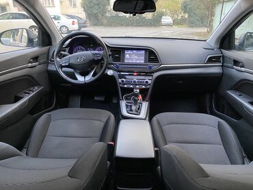 Hyundai: Hyundai Elantra: 2 l | 2019 il Sedan — 12