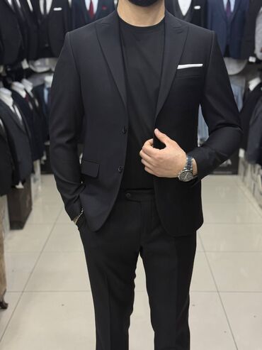 Kostyumlar: Kişi kostyum dəstləri - Klassik və modern kəsimlər: ikicərgəli — 28