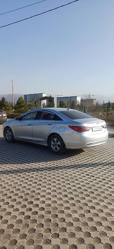 солярис ош: Hyundai Sonata: 2010 г., 2 л, Автомат, Газ, Седан — 1