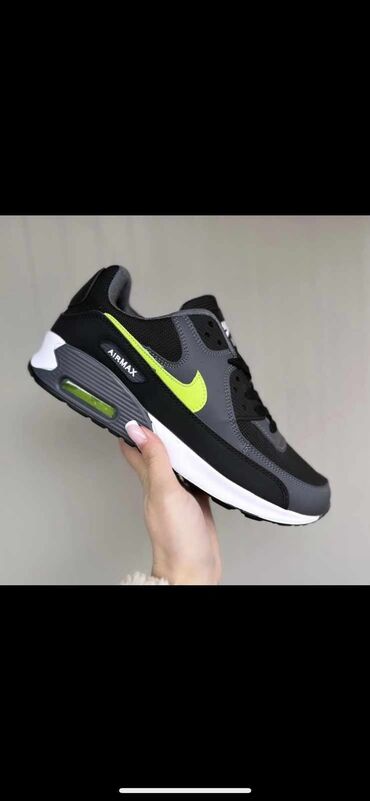 nike patike crne muske: 41-46 3400