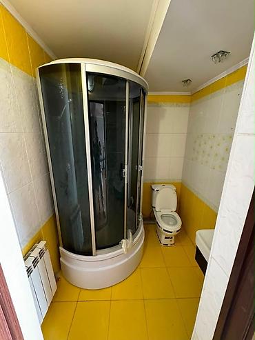 мыкан дом: 6 комнат и более, 300 м², 4 соток, Бишкек, Кок-Жар ж/м — 8