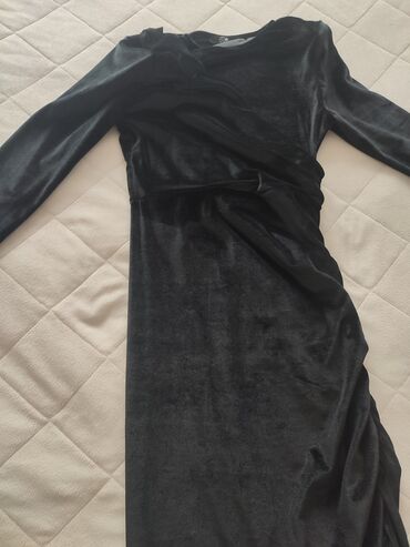 haljine za plazu: L (EU 40), color - Black, Evening, Long sleeves