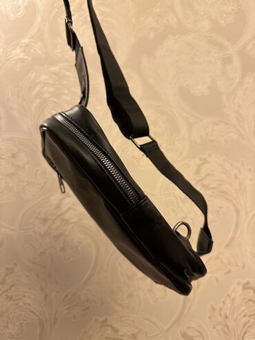 Çantalar: Çiyin çantası, Yeni — 4