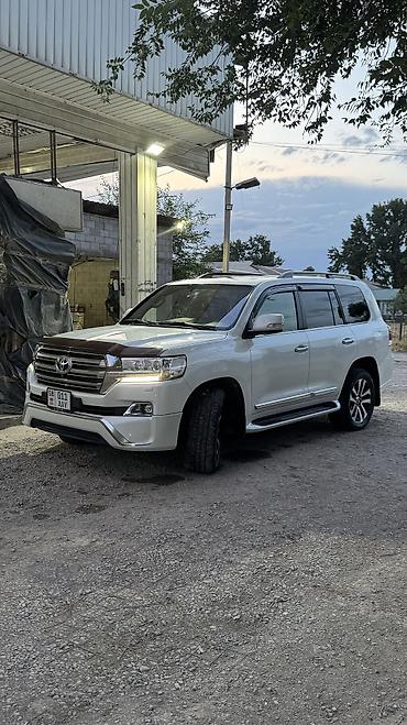 Продажа авто: Toyota Land Cruiser: 2015 г., 4.6 л, Автомат, Бензин, Внедорожник — 2