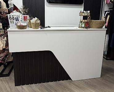 et dukani: Mağaza üçün kassir/qarşılama masasının dəsti uzunu 1.86 eni 1.30 — 2