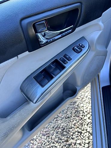 corolla 2016: Toyota Camry: 2012 г., Автомат, Гибрид, Седан — 5