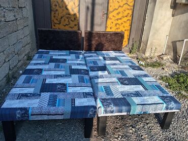 Mebellərin yığılması: Təzə çarpayılar. 1 nəfərlik çarpayılar 60manat. 2 nəfərlik taxt — 11