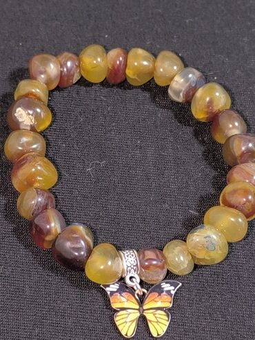 Bilərziklər: Əl işi bilərziklər dəsti - Materiallar: şüşə/daş boncuklar, bəzək — 32