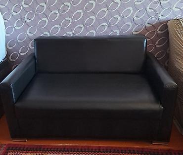 salon divanları: Divan, Yeni, Açılmayan, Bazasız, Süni dəri, Çatdırılma yoxdur — 3