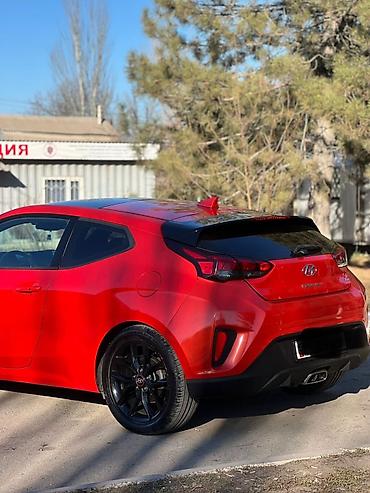 велостер: Hyundai Veloster: 2018 г., 2 л, Автомат, Хэтчбэк — 4