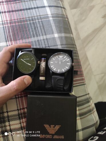 omikron 21 rubis cena: Classic watch, Armani Exchange, Male