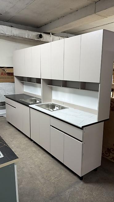 silver kitchen: Кухонный гарнитур, Новый, цвет - Серый, ДСП, Платная доставка, Бесплатная доставка, Самовывоз — 3