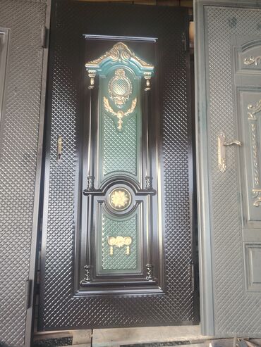 Giriş qapıları: Mənzil üçün Yeni Giriş qapısı Çərçivə ilə, Zəmanətli, Ödənişli quraşdırma, Ödənişli çatdırılma — 16