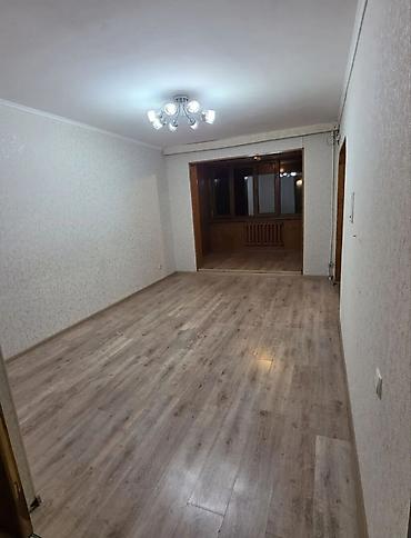 104: 3 комнаты, 63 м², 7 мкр 104 серия, 1 этаж — 1