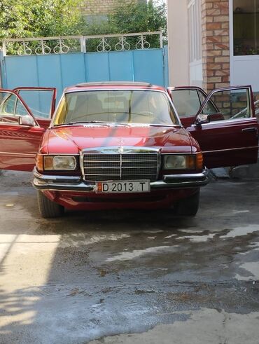 Mercedes-Benz : 1979 г., 2.2 л, Автомат, Бензин, Седан