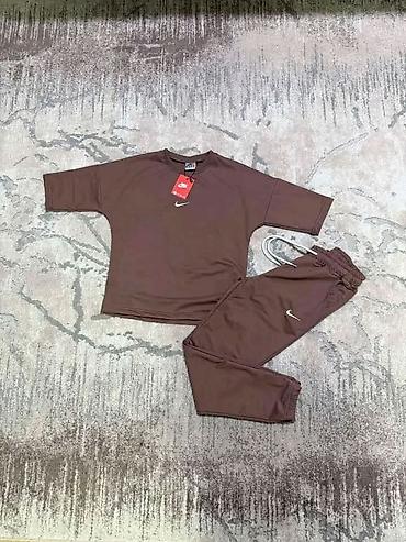 nike ranac rozi: Komplet NIKE majica s kratkim rukavima i donji dio trenerke sa malim — 1
