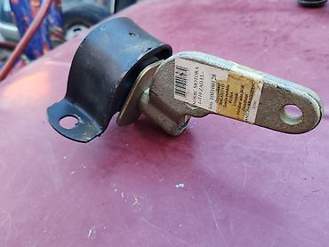 prednja kamera za auto: Nosac motora Lada 112. Novo. Orginalno. Cena nosaca motora 3.200 — 3
