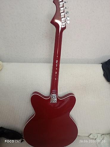 Elektro gitaralar: Elektron gitara, 6 sim, İşlənmiş, Ünvandan götürmə -da lalafo.az — 31 Elektro gitaralar: Elektron gitara, 6 sim, İşlənmiş, Ünvandan götürmə — 31
