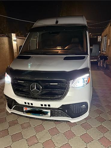 Унаа: Жеңил жүк ташуучу унаа, Mercedes-Benz, Стандарт, 3 т, Жаңы — 4