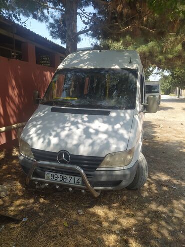 Mercedes-Benz: Mercedes-Benz Sprinter: 2.2 l | 2004 il Van/Minivan