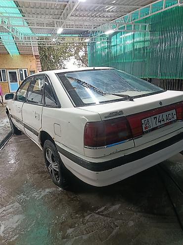 e klass: Mazda 626: 1990 г., 2 л, Седан — 3
