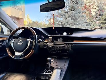 tayota spasio: Lexus ES: 2014 г., 2.5 л, Автомат — 8