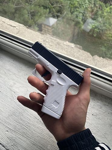 case logic: Водяной пистолет Glock (в стиле CS:GO) / Мощный водный бластер. В трех — 1