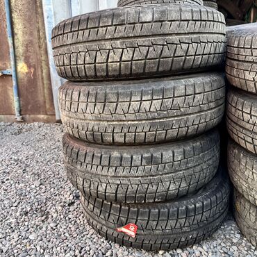 Шины: Шины 205 / 65 / R 16, Зима, Б/у, Комплект, Легковые, Япония, Bridgestone