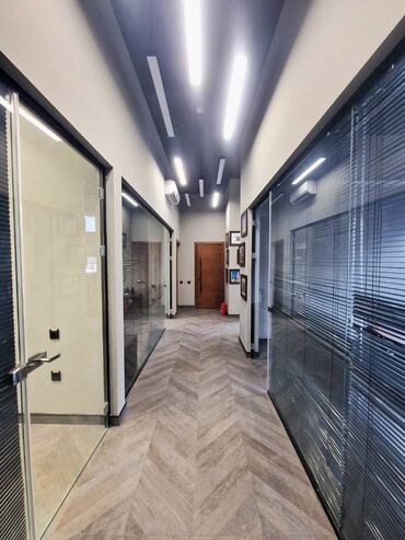 Anbar və emalatxanalar: Nəsimi rayonu, 1-ci mkrn “20 Yanvar” metrosunun yaxınlığında 4 otaqlı — 9