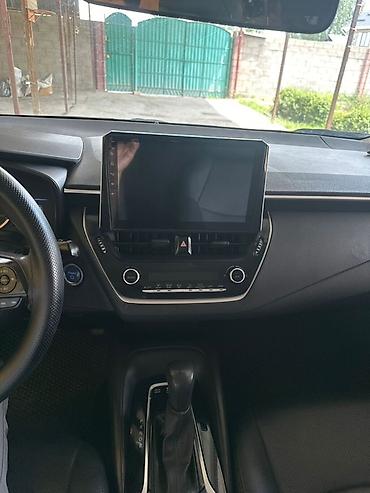 corola: Toyota Corolla: 2019 г., 1.8 л, Вариатор, Гибрид, Седан — 6