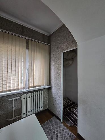 35: Восток-5 мкр Сдается 2ком квартира Этаж: 3/5 С мебелью полностью — 5