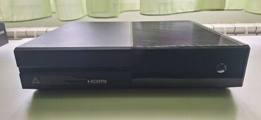 sony playstation 4 novi sad: Xbox one 1TB Samo Konzola, KAO NOVA! - Perfektno izgleda(slike) -