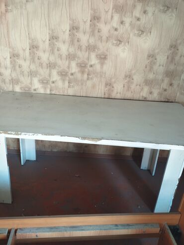 металические стол: Кухонный Стол, цвет - Белый